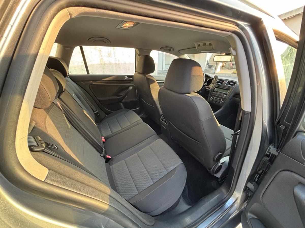 volkswagen-golf-1-6-tdi-2011-diesel-1598cc