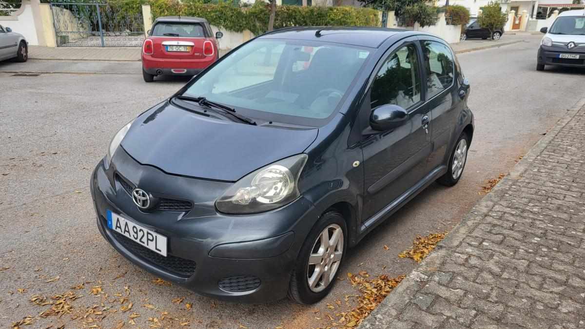 toyota-aygo-1-0-vvt-i-2009-gasolina-998cc