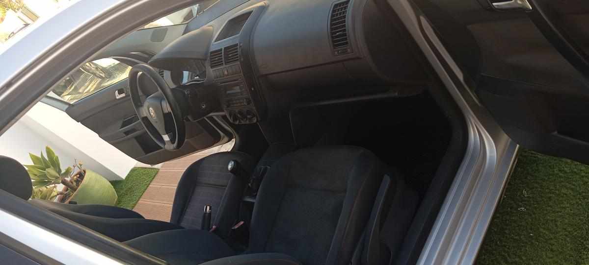 volkswagen-polo-1-2-2006-gasolina-1198cc