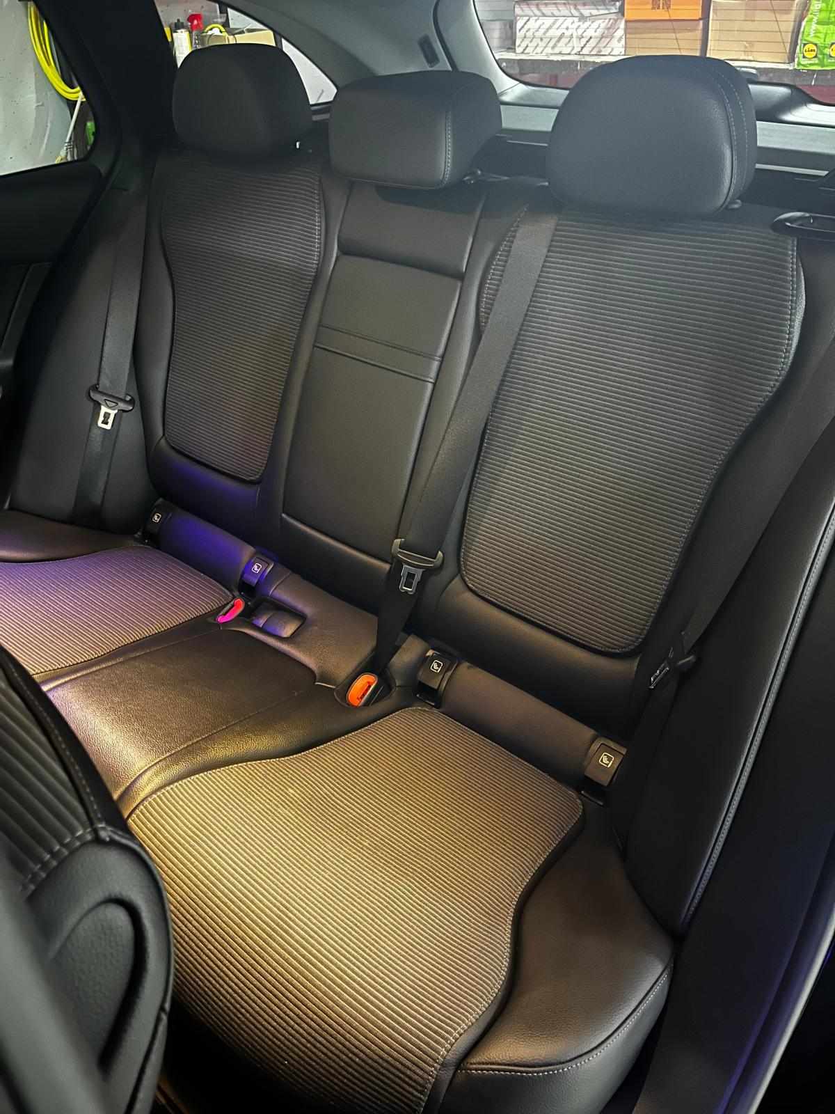 mercedes-benz-classe-c-c-300-e-2023-gasolina-1999cc