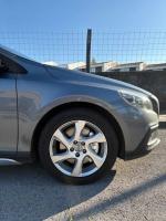 volvo-v40-2-0-d2-2016-diesel-1969cc