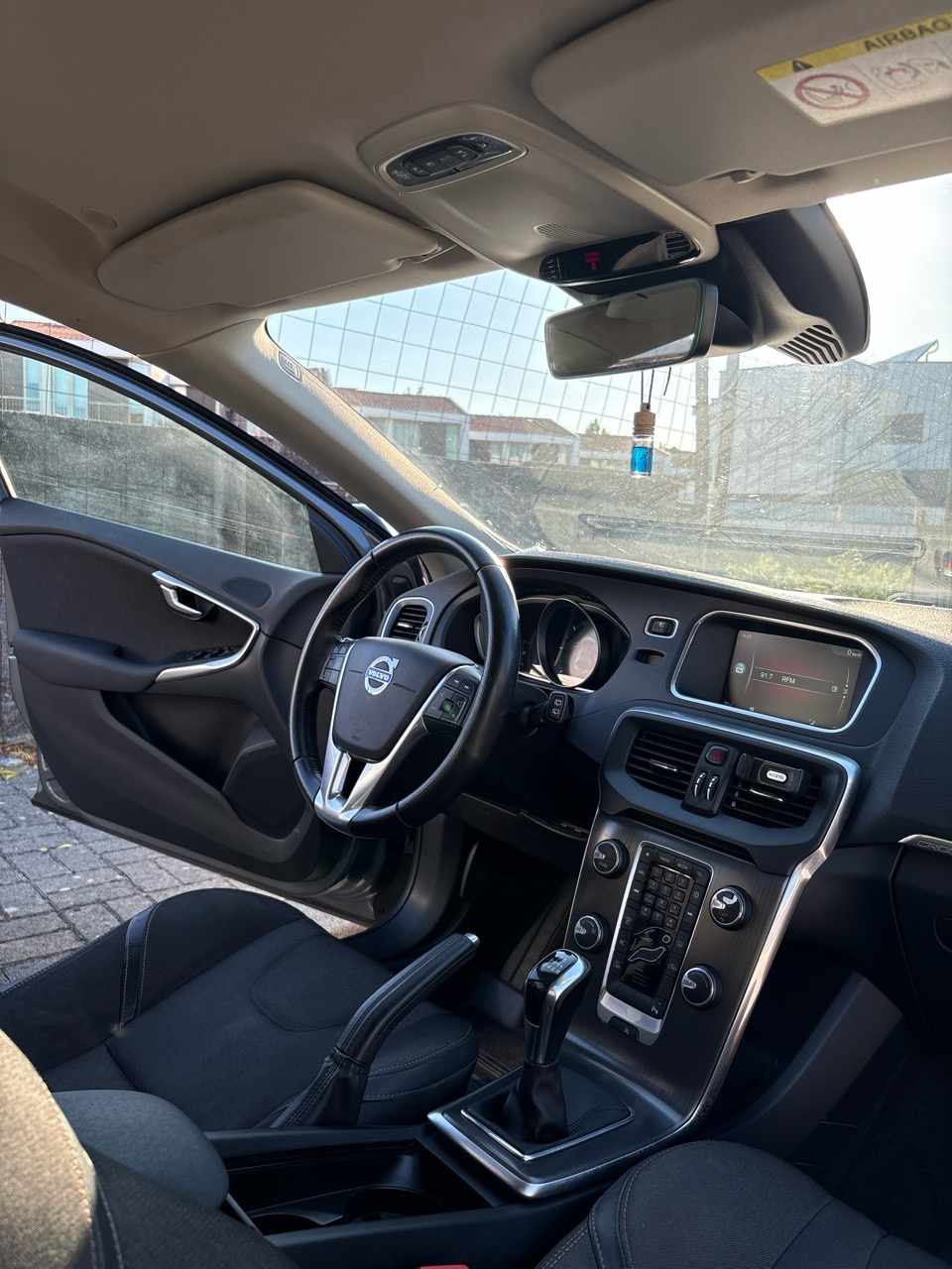 volvo-v40-2-0-d2-2016-diesel-1969cc