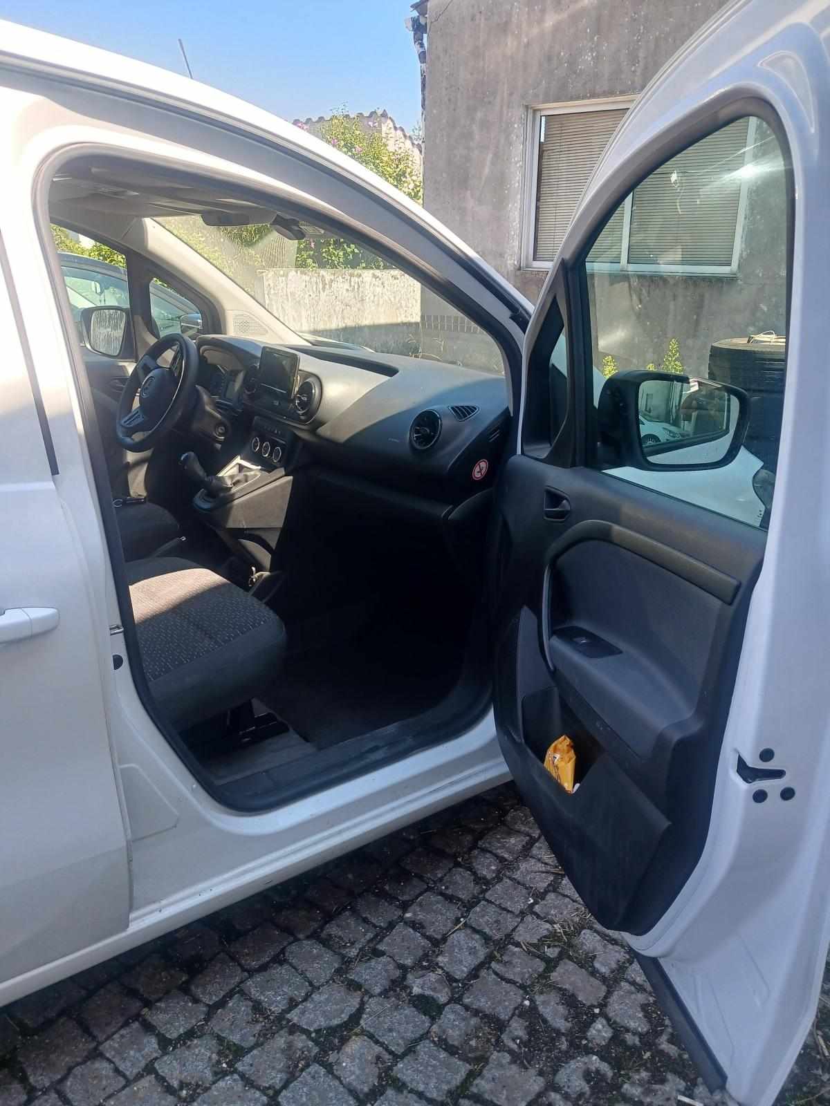 mercedes-benz-citan-109-cdi-2022-diesel-1461cc