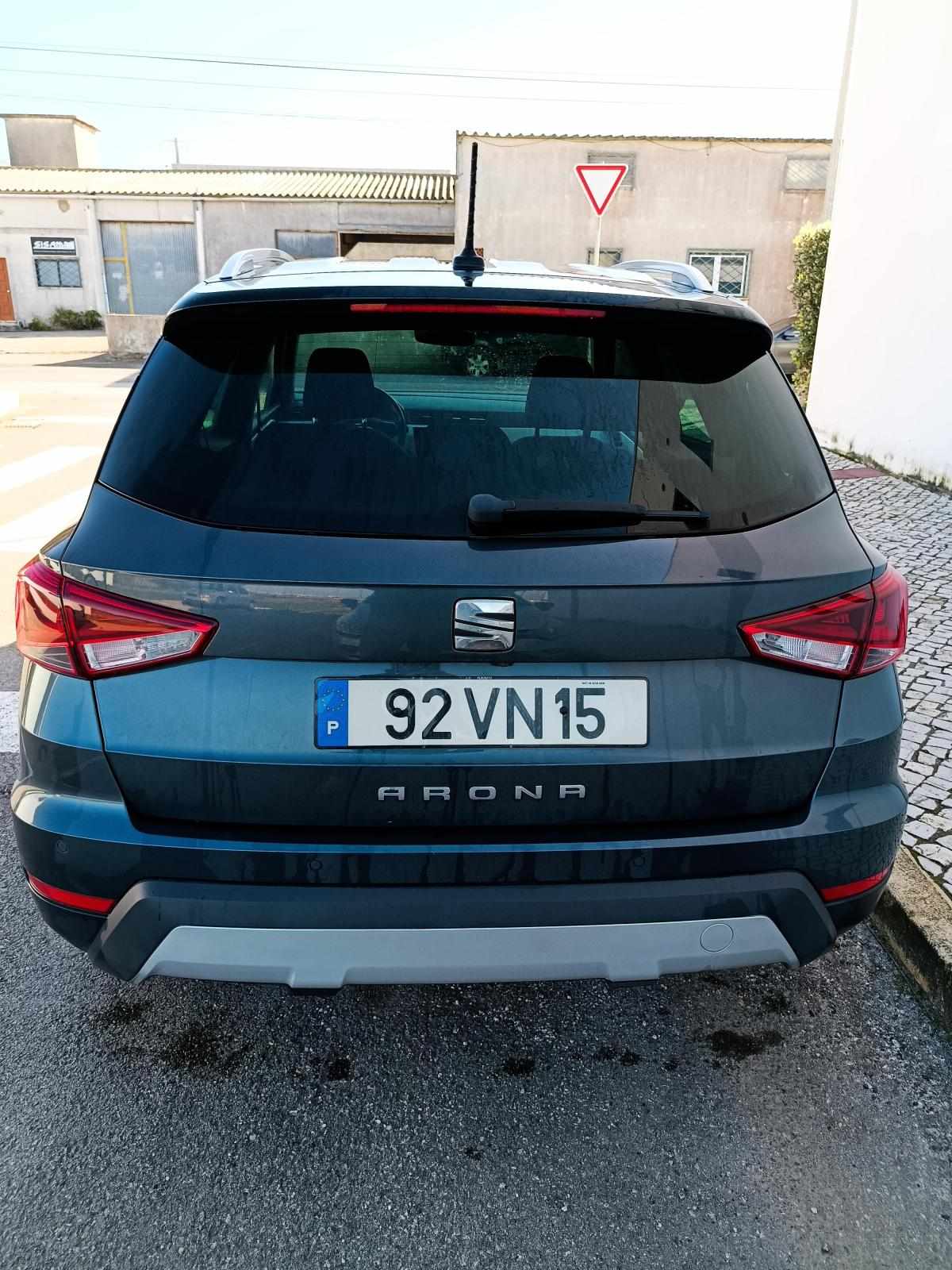 seat-arona-1-0-tsi-2018-gasolina-999cc