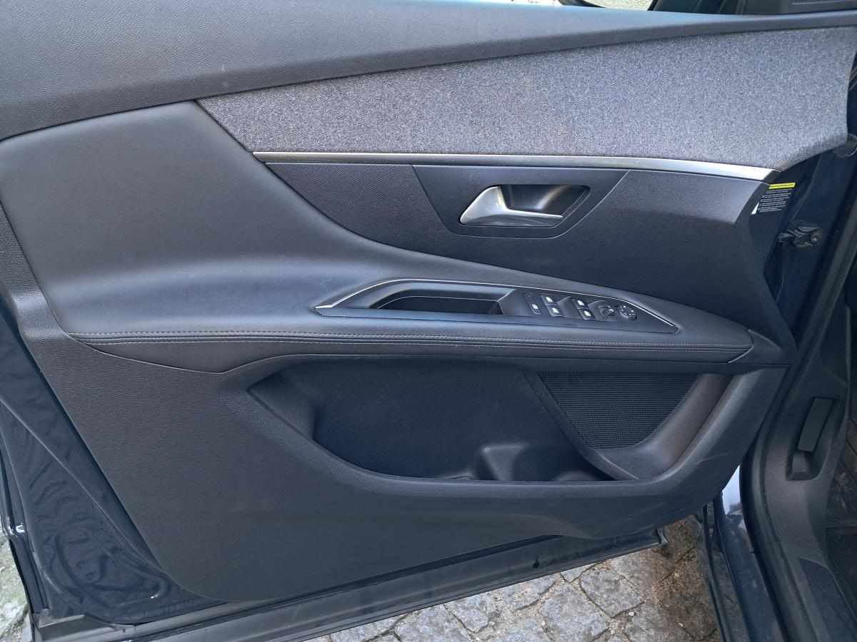 peugeot-3008-1-5-bluehdi-2019-diesel-1499cc