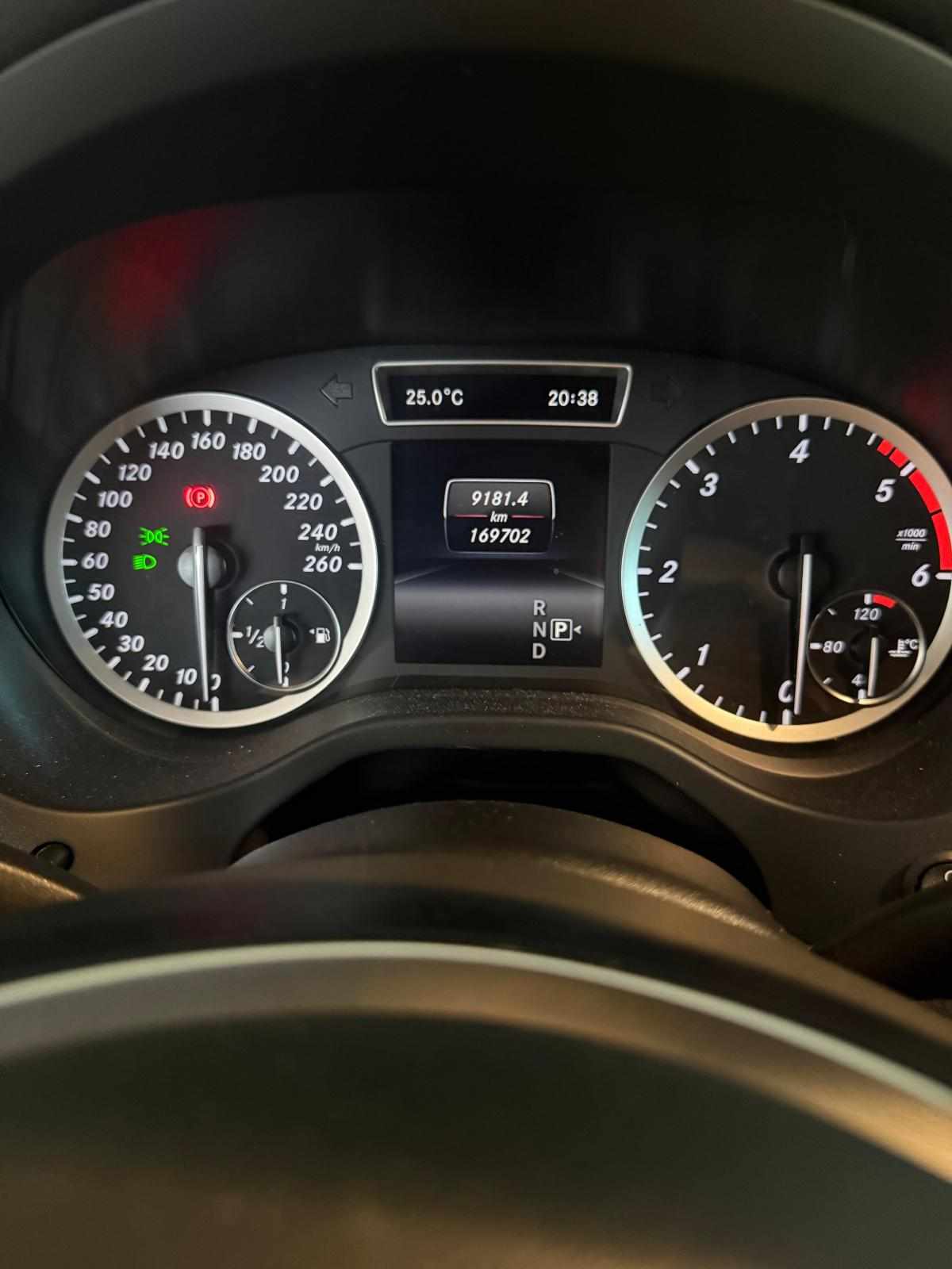 mercedes-benz-classe-a-a-180-cdi-2013-diesel-1796cc