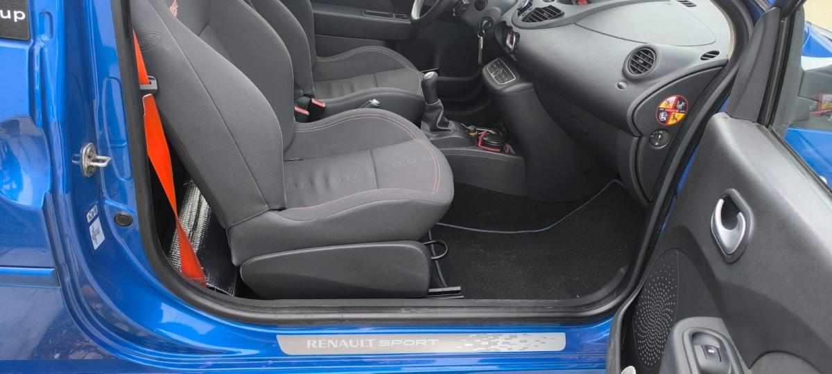 renault-twingo-rs-1-6-2009-gasolina-1598cc