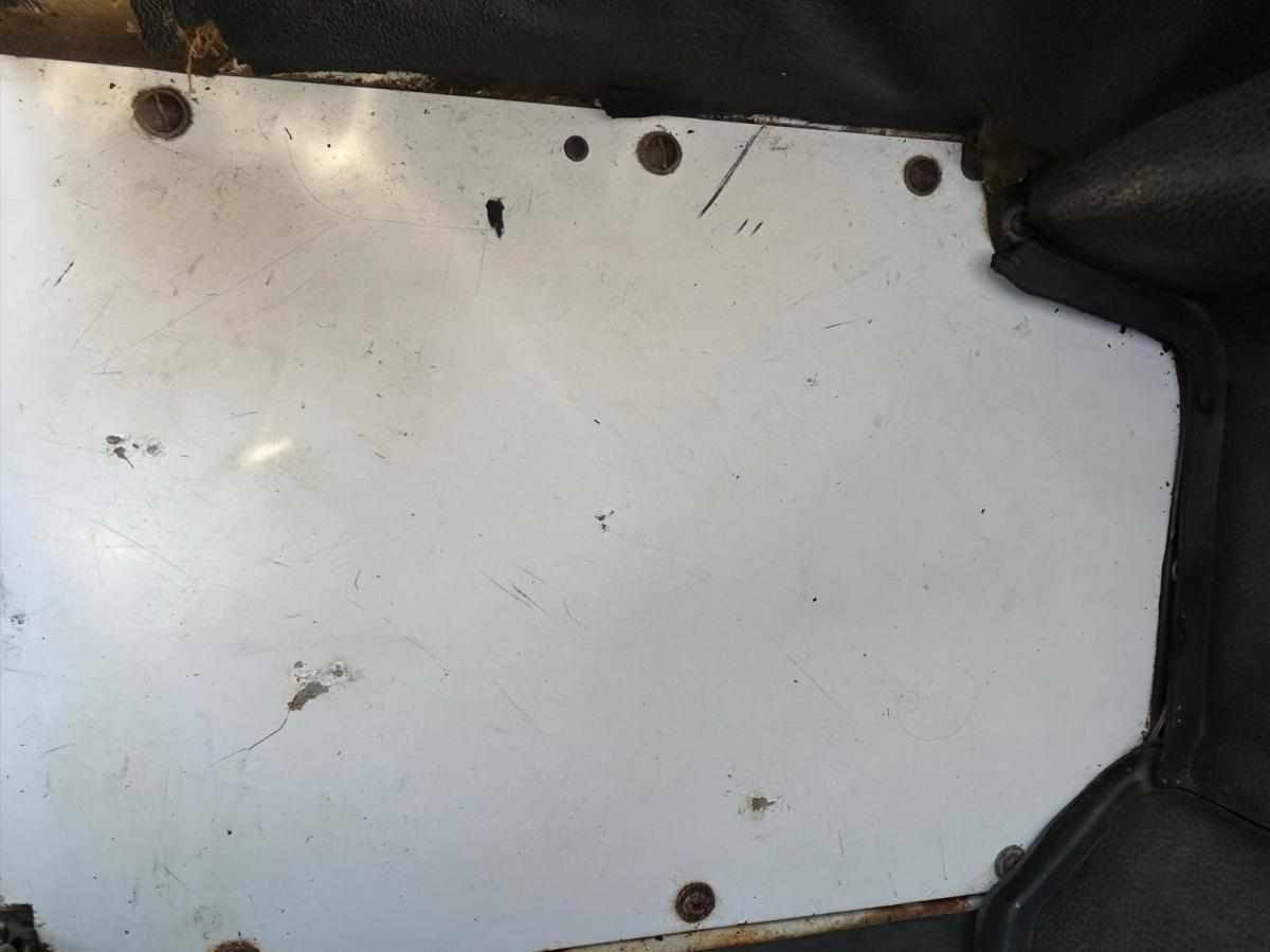 land-rover-defender-2-5-300tdi-4x4-1995-diesel-2495cc
