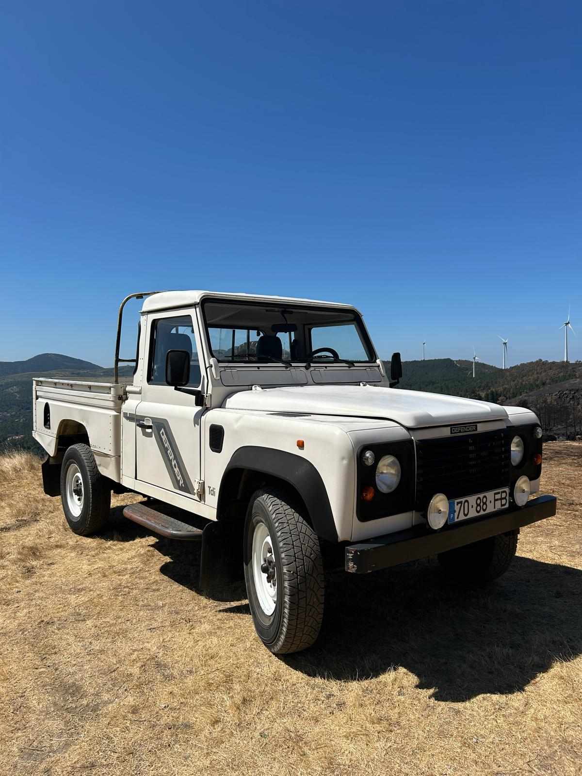 land-rover-defender-2-5-300tdi-4x4-1995-diesel-2495cc