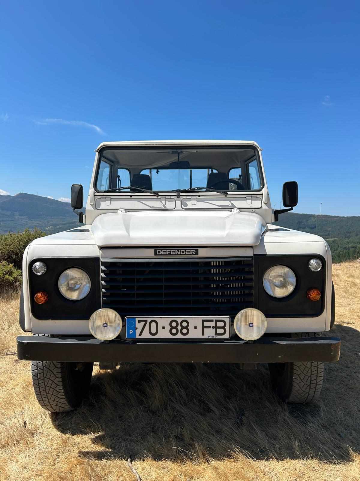 land-rover-defender-2-5-300tdi-4x4-1995-diesel-2495cc