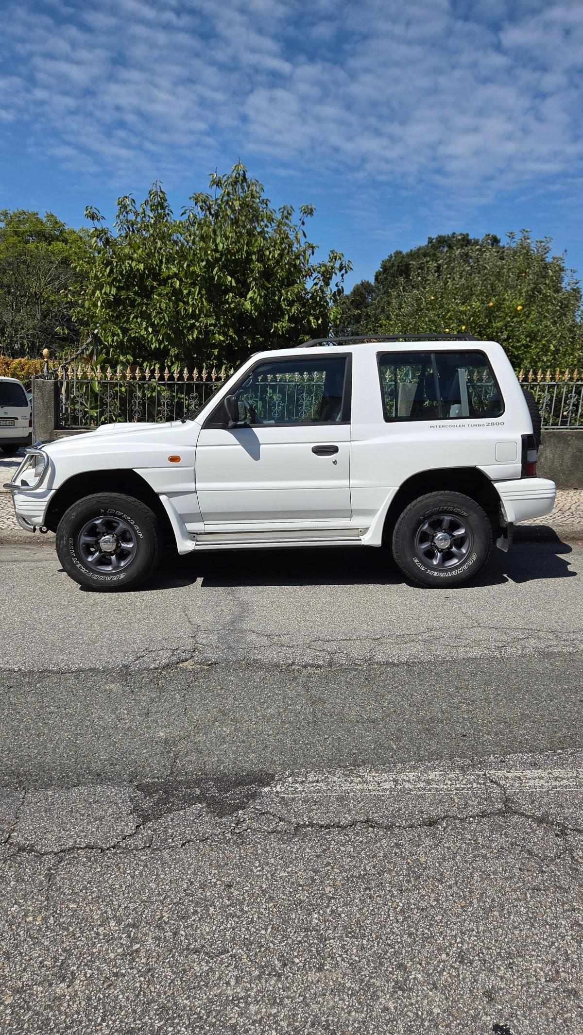 mitsubishi-pajero-2-8-td-awd-1998-diesel-2835cc