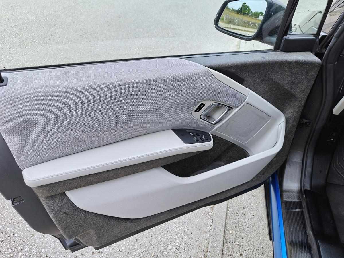 bmw-serie-i-i3-60-ah-2014-eletrico-647cc