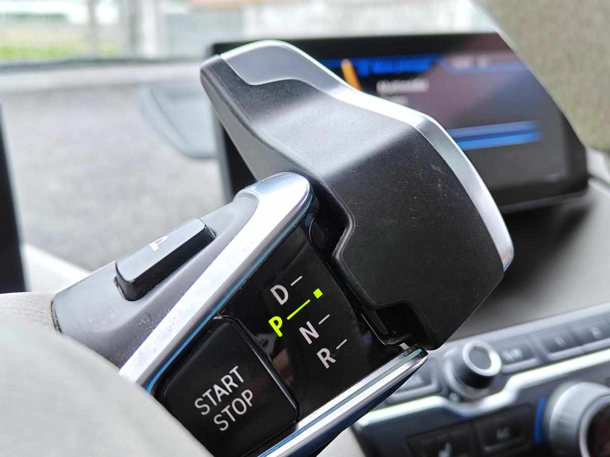 bmw-serie-i-i3-60-ah-2014-eletrico-647cc