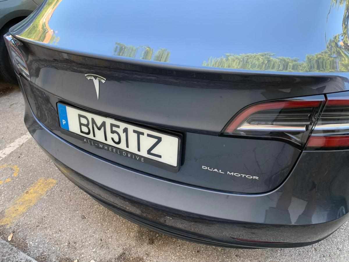 tesla-model-3-performance-2020-eletrico