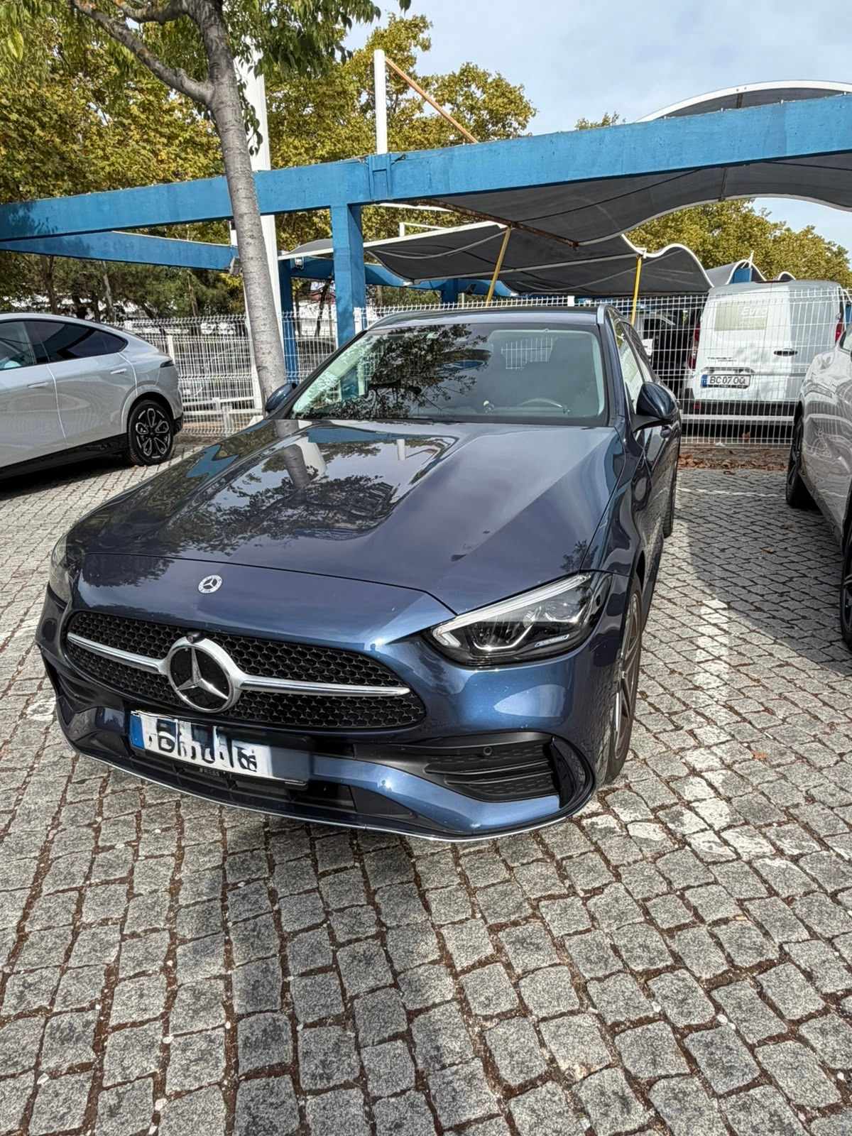 mercedes-benz-classe-c-c-300-e-2023-hibrido-plug-in-1999cc