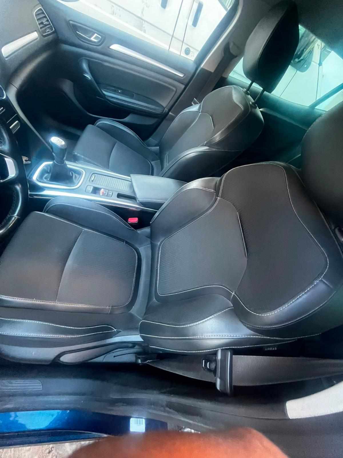 renault-megane-1-5-dci-2021-diesel-1461cc