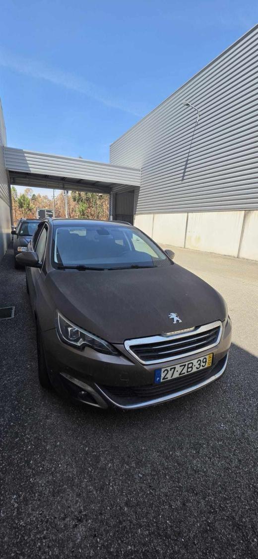 peugeot-308-2-0-hdi-fap-2014-diesel-1997cc