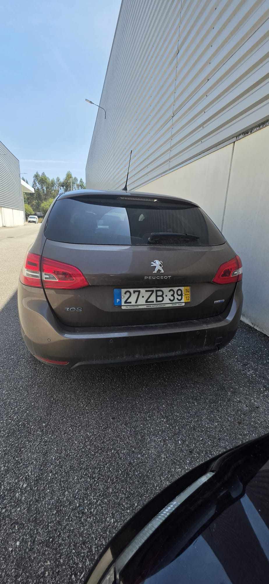 peugeot-308-2-0-hdi-fap-2014-diesel-1997cc