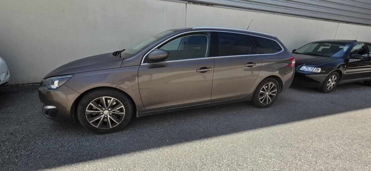peugeot-308-2-0-hdi-fap-2014-diesel-1997cc