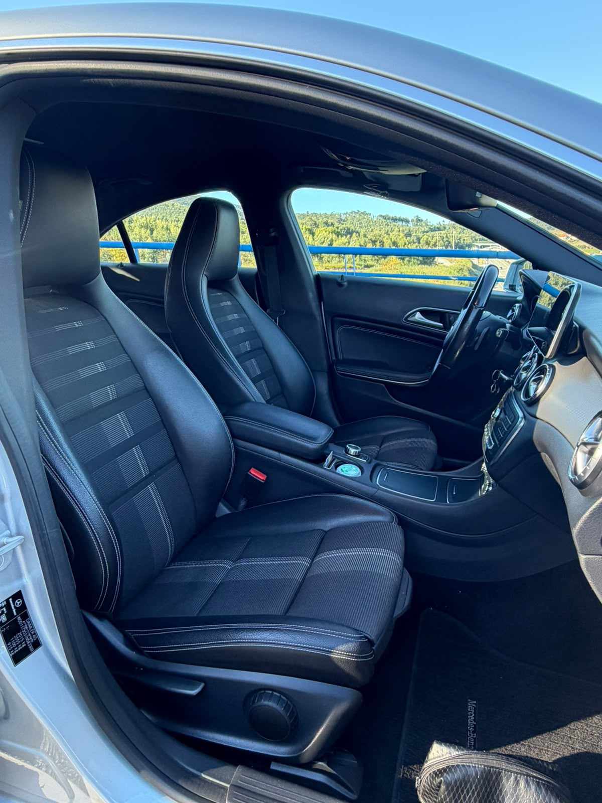 mercedes-benz-cla-220-d-2017-diesel-2143cc