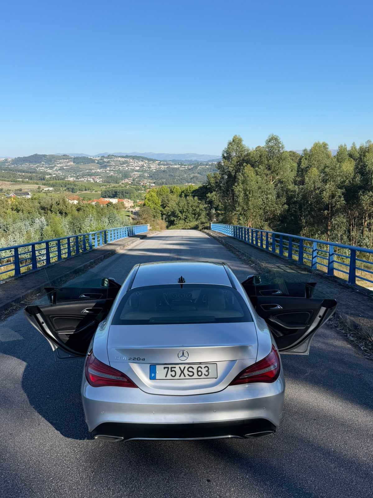 mercedes-benz-cla-220-d-2017-diesel-2143cc
