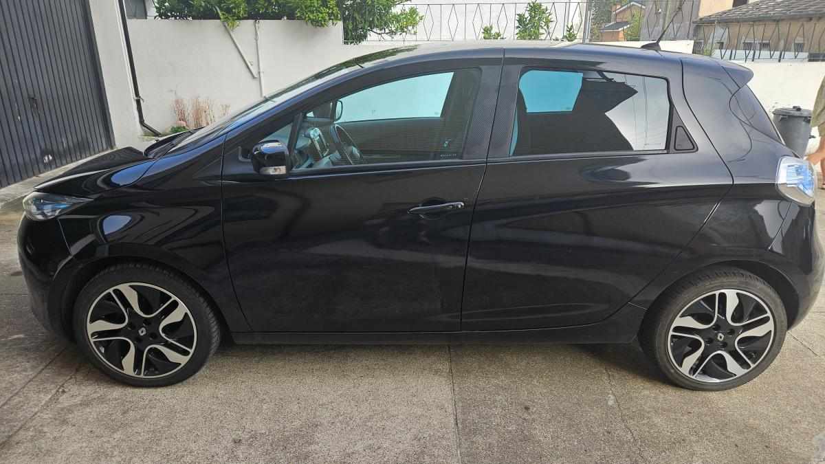 renault-zoe-r240-22-kwh-2014-eletrico