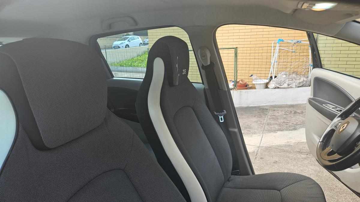 renault-zoe-r240-22-kwh-2014-eletrico