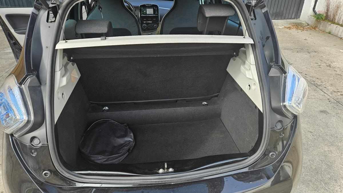 renault-zoe-r240-22-kwh-2014-eletrico