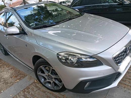 volvo-v40-d2-2016-diesel-1969cc
