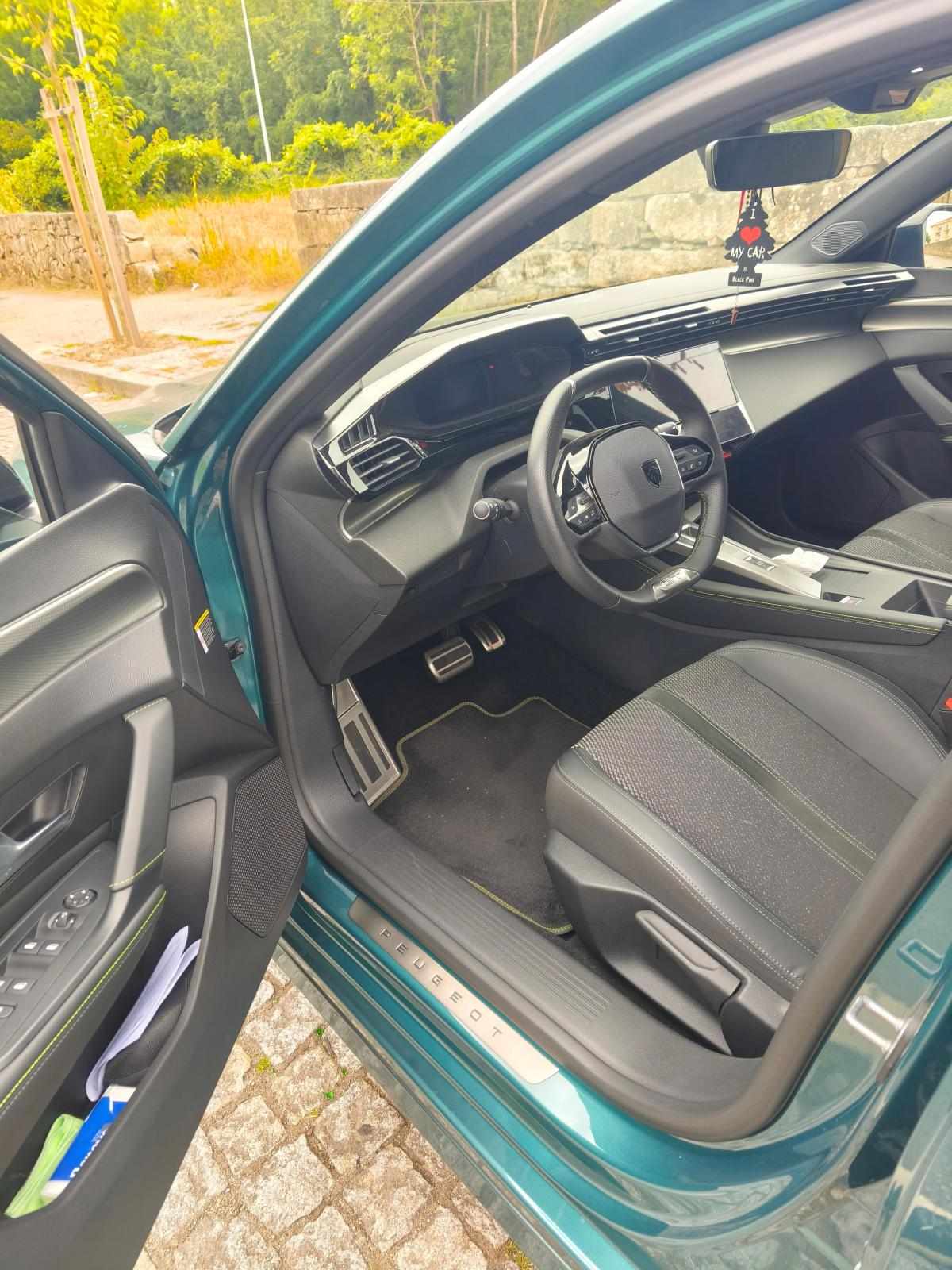peugeot-308-1-2-puretech-2024-gasolina-1199cc