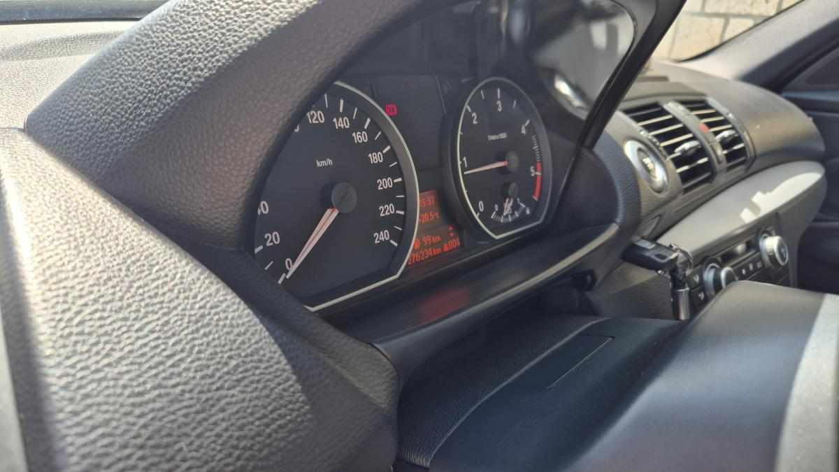 bmw-serie-1-118d-2008-diesel-1995cc