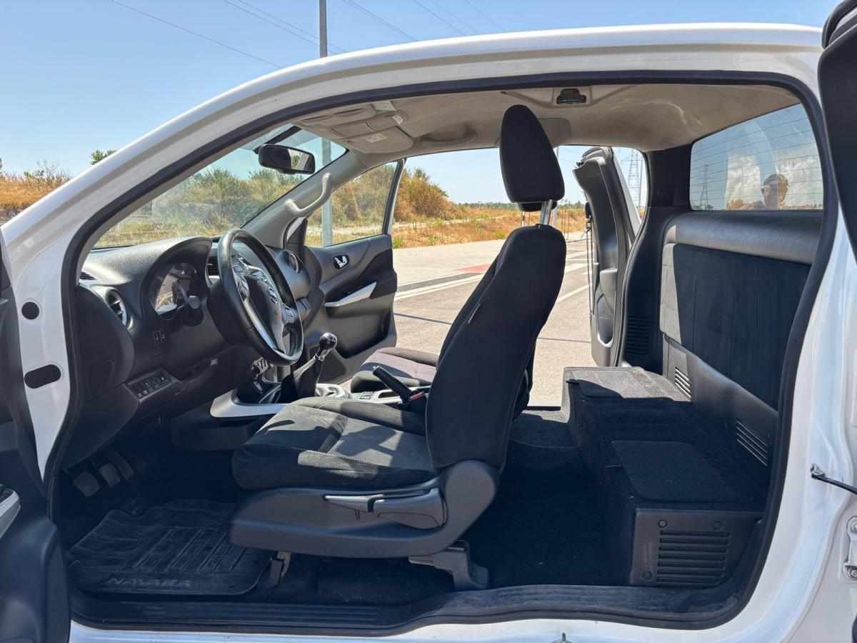 nissan-navara-2-3-dci-2017-diesel-2298cc