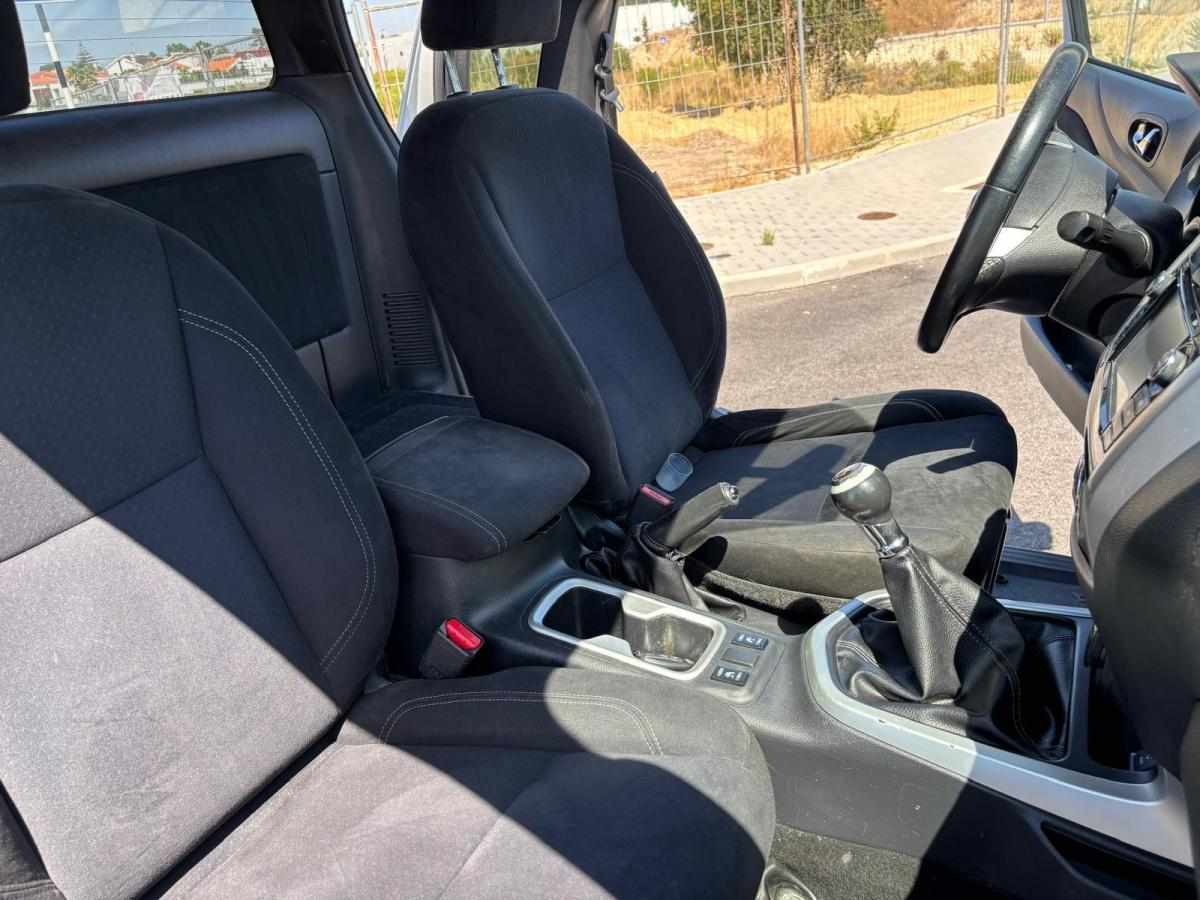 nissan-navara-2-3-dci-2017-diesel-2298cc