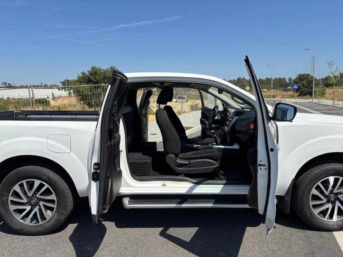 nissan-navara-2-3-dci-2017-diesel-2298cc