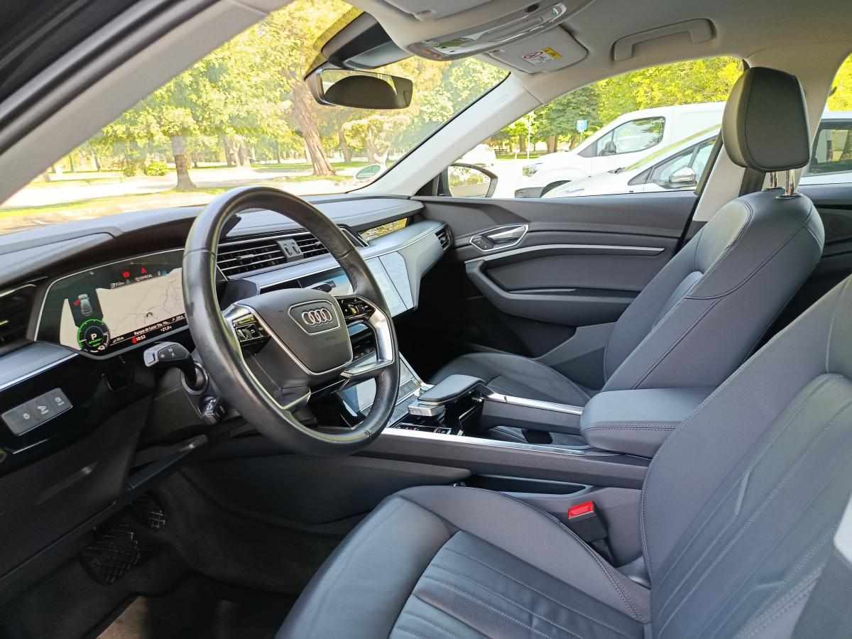 audi-e-tron-50-quattro-2022-eletrico