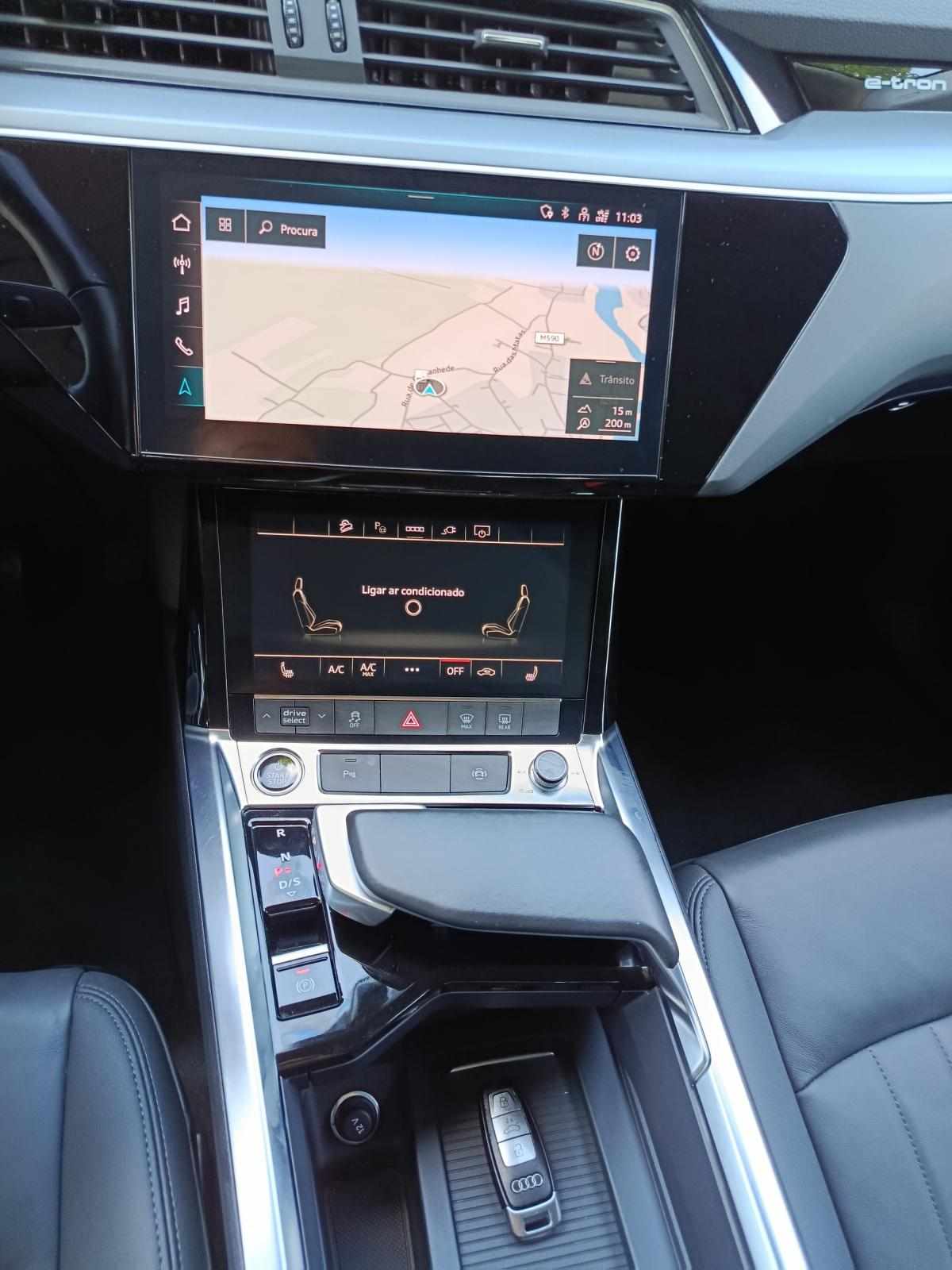 audi-e-tron-50-quattro-2022-eletrico