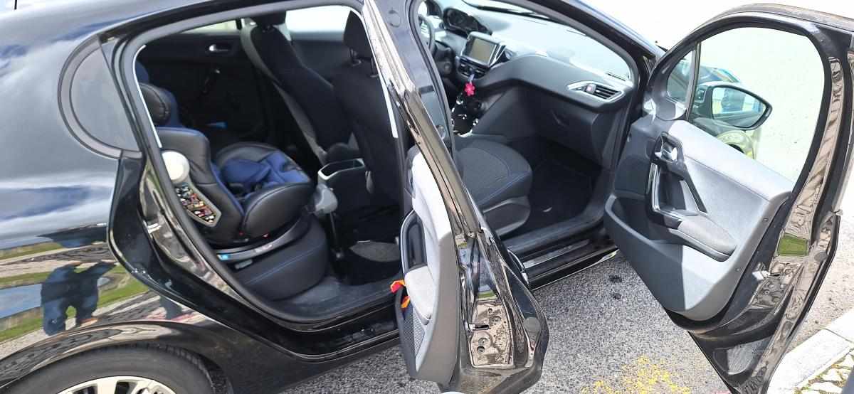 peugeot-208-1-2-vti-2017-gasolina-1199cc