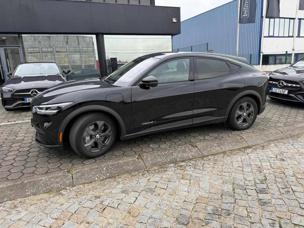 ford-mustang-mach-e-long-range-2022-eletrico