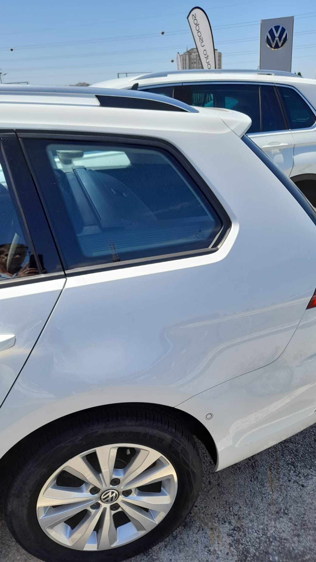 volkswagen-golf-variant-1-6-tdi-2017-diesel-1598cc