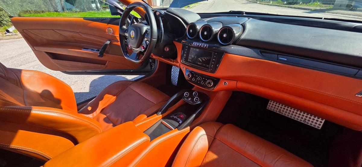 ferrari-ff-6-3-v12-2011-gasolina-6262cc