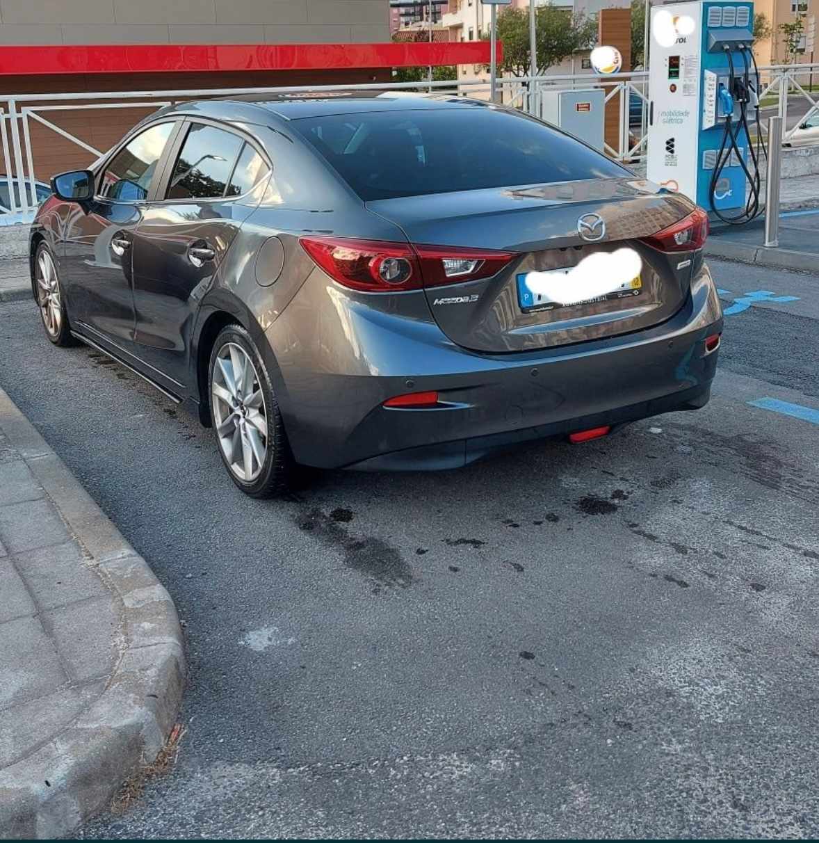 mazda-3-1-5-skyactiv-d-2017-diesel-1499cc