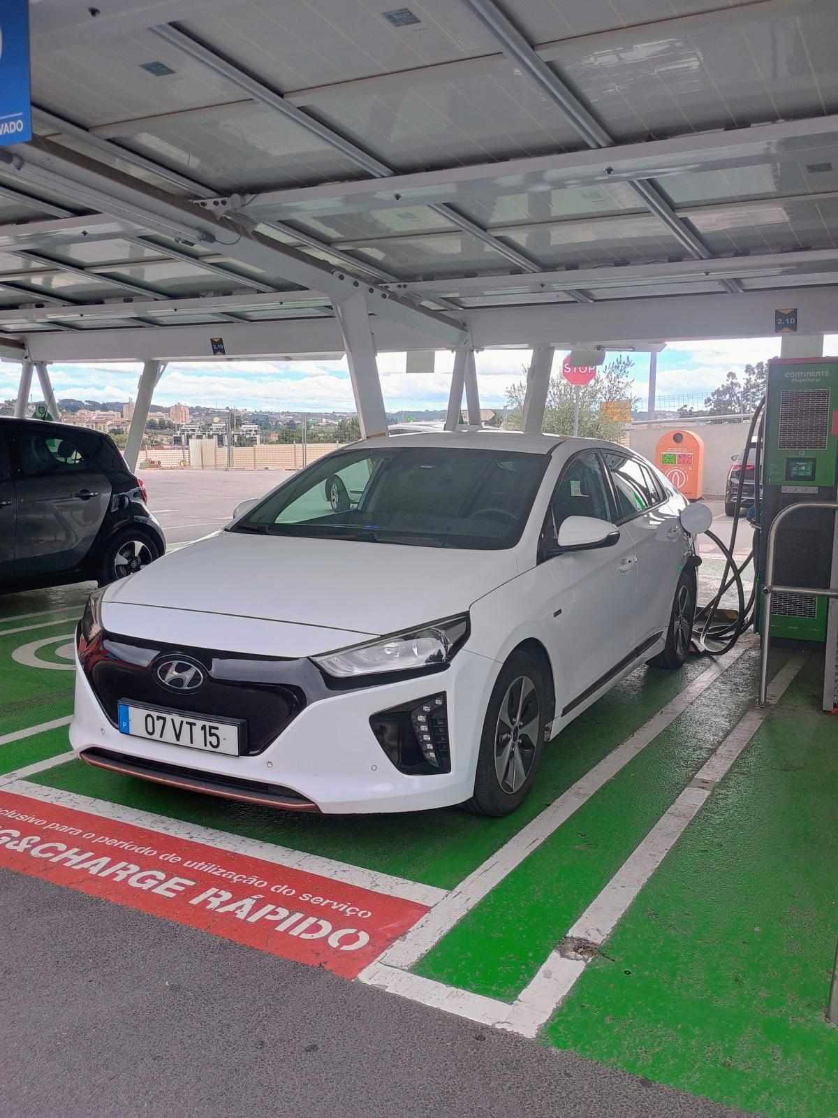 hyundai-ioniq-28-kwh-2018-eletrico