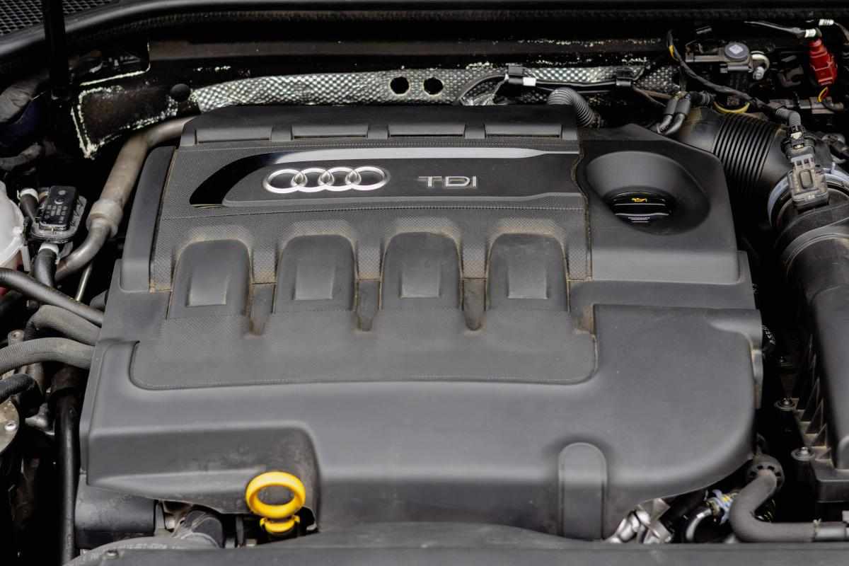 audi-a3-1-6-tdi-2016-diesel-1598cc