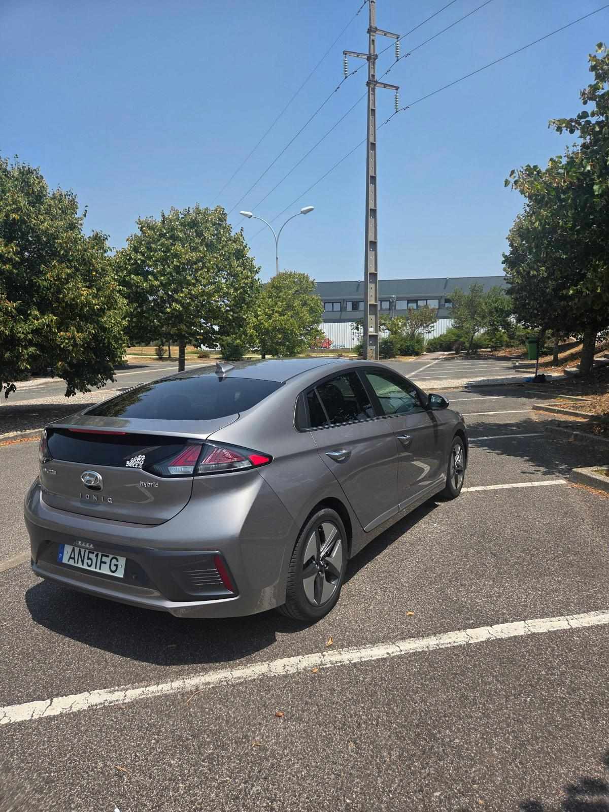 hyundai-ioniq-1-6-hybrid-2021-gasolina-1591cc