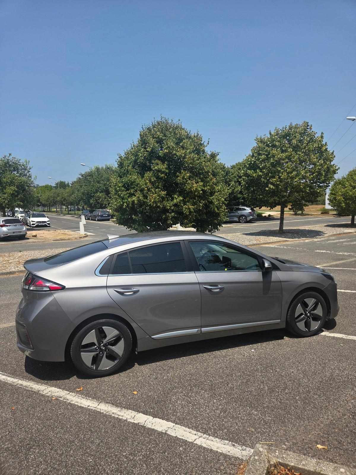 hyundai-ioniq-1-6-hybrid-2021-gasolina-1591cc