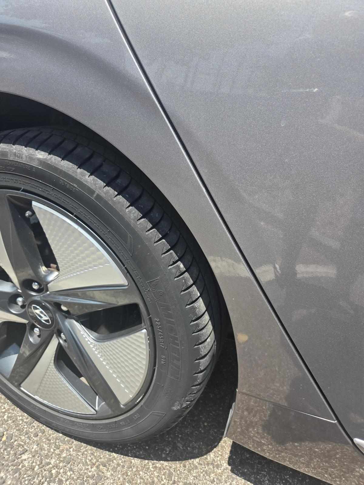 hyundai-ioniq-1-6-hybrid-2021-gasolina-1591cc