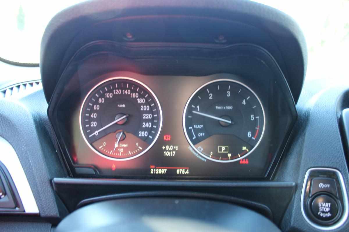 bmw-serie-1-118d-2014-diesel-1995cc