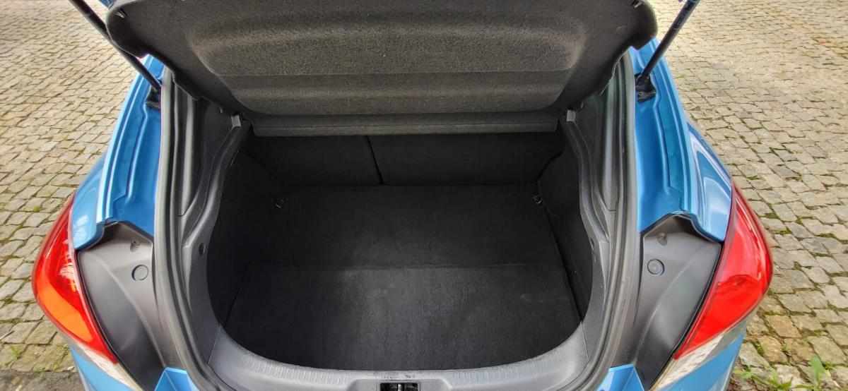 renault-megane-1-6-dci-2014-diesel-1598cc