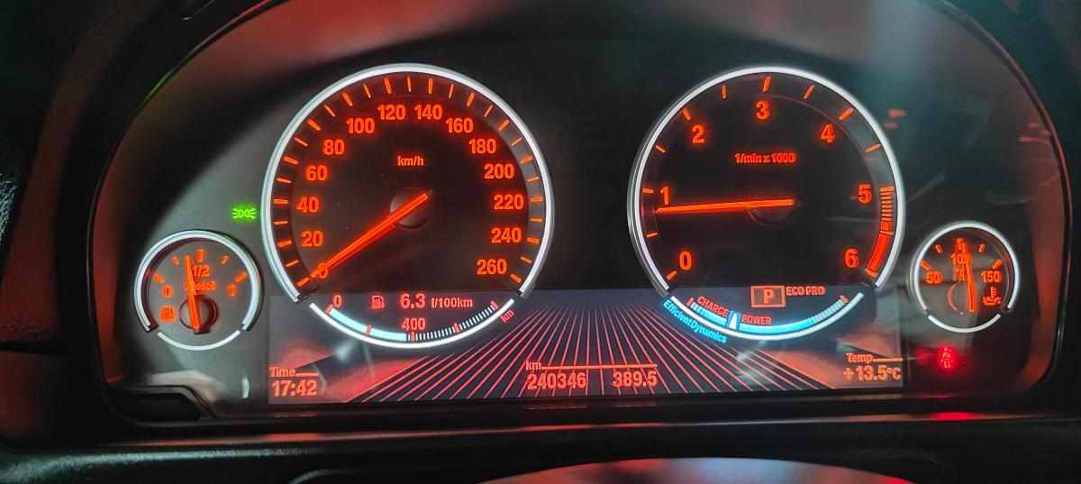bmw-serie-5-520d-2014-diesel-1995cc