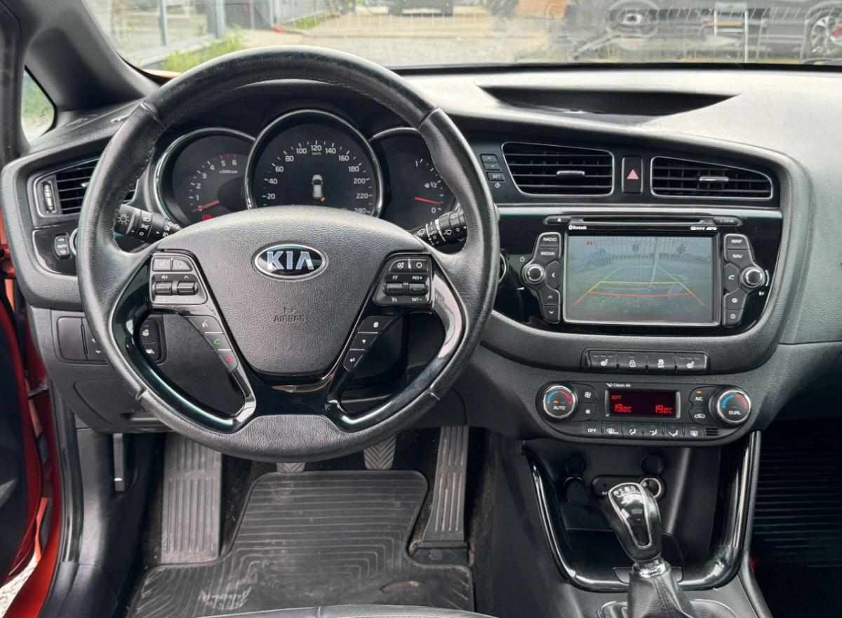 kia-ceed-1-6-crdi-2014-diesel-1582cc